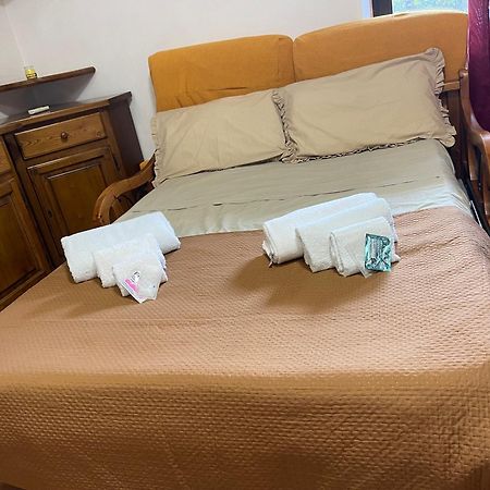 Appartamento Wonder House Airport Fiumicino Esterno foto